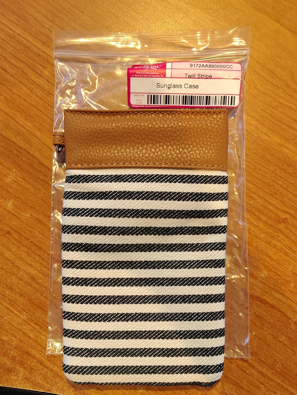 thirty-one Pink and White Twill Stripe Sunglass Case